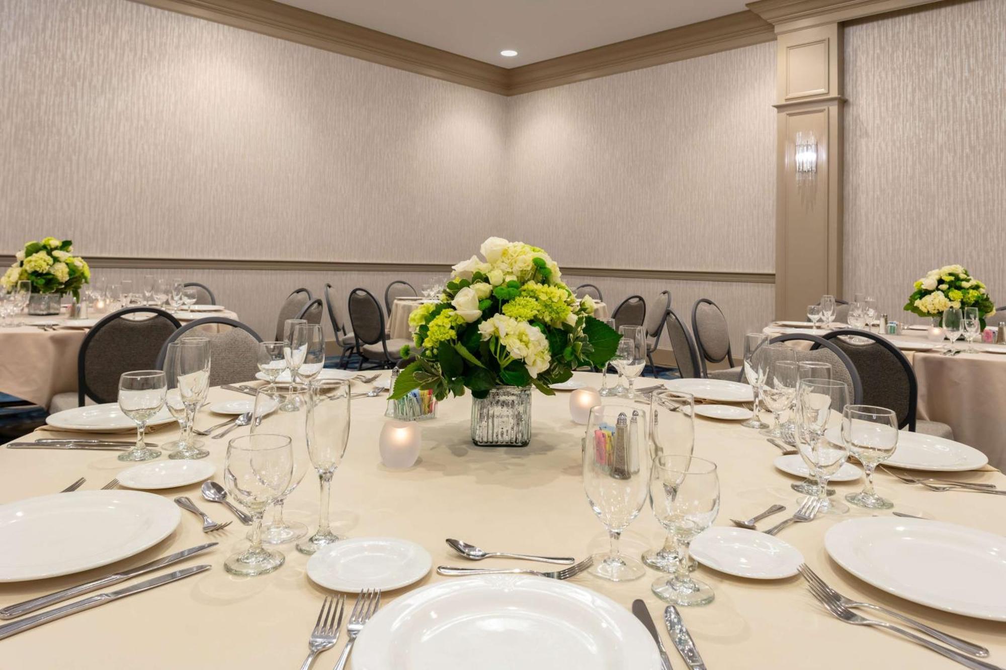 Doubletree By Hilton Hotel Burlington Vermont Esterno foto