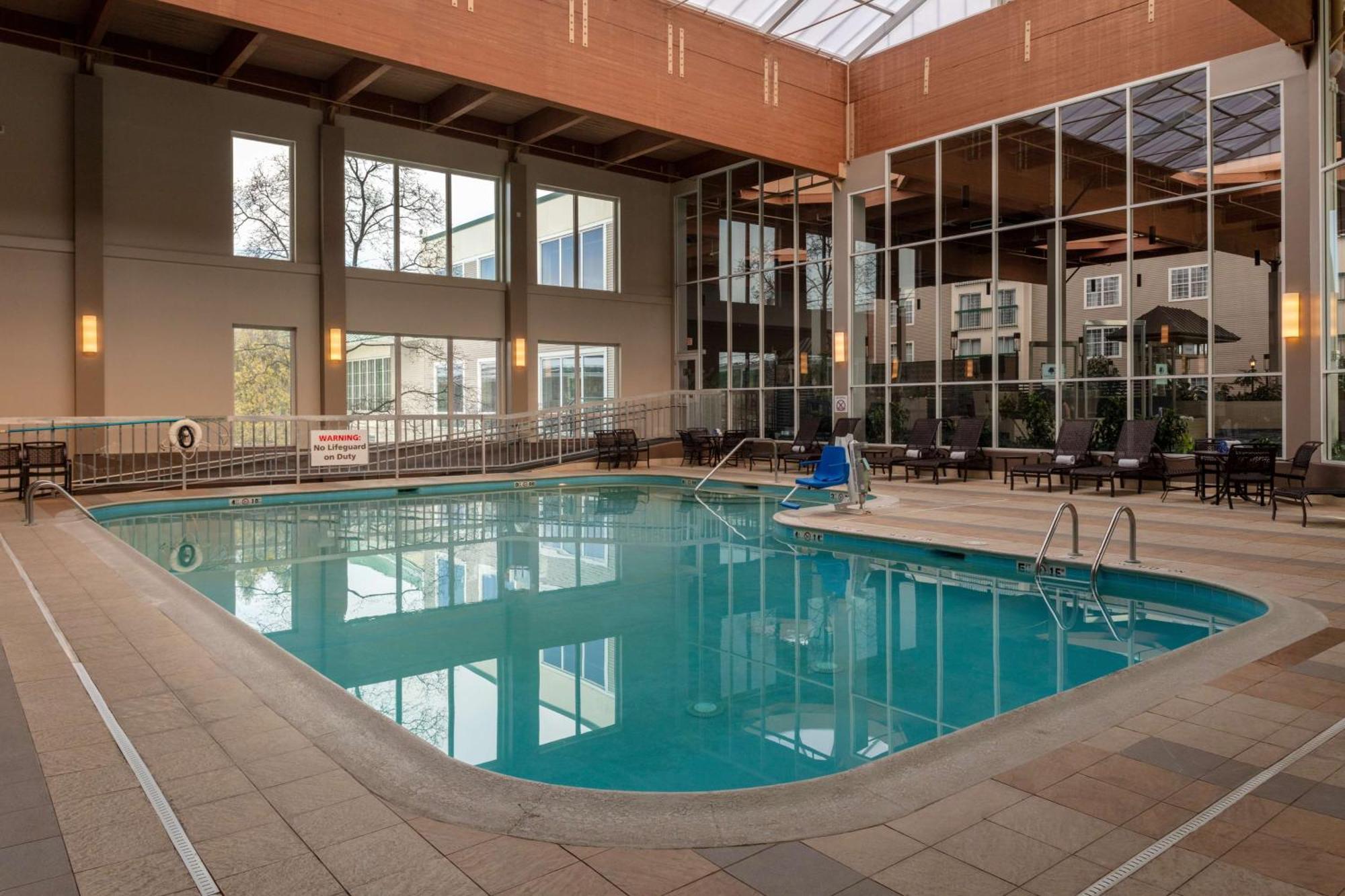 Doubletree By Hilton Hotel Burlington Vermont Esterno foto